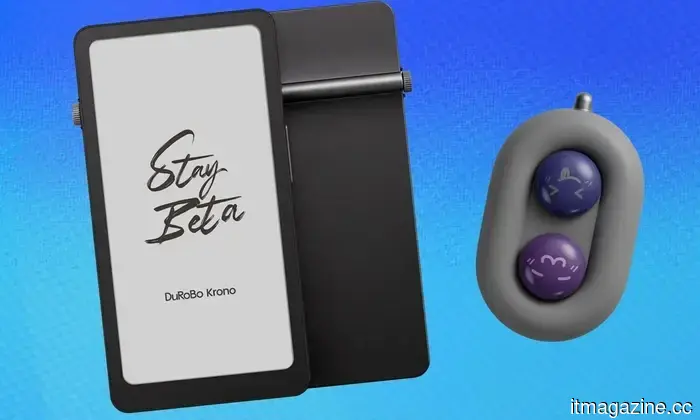 DuRoBo's Krono e-reader and its page-turning companion Moodi are now accessible worldwide.