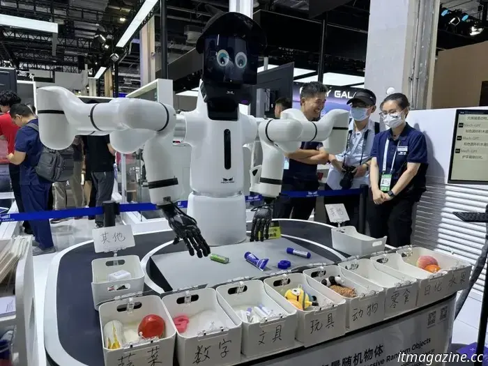 From vintage streets and robot manufacturing to robot boxing, WAIC 2025 showcases the newest advancements in robotics technology from China.