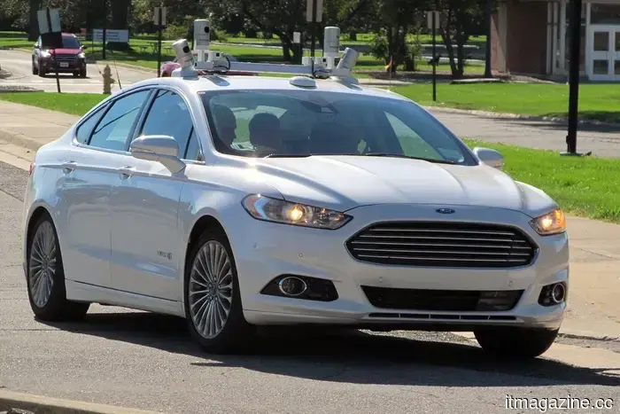 This AI enables self-driving cars to "remember" previous journeys in order to determine safer routes.