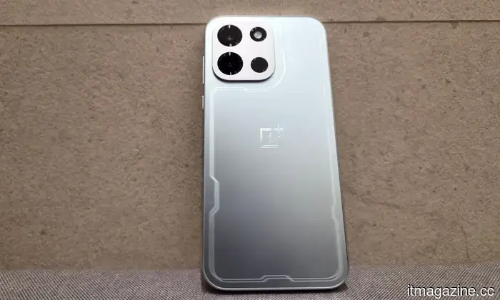 I tried the OnePlus Nord 6, and now most flagship batteries seem to lack ambition.