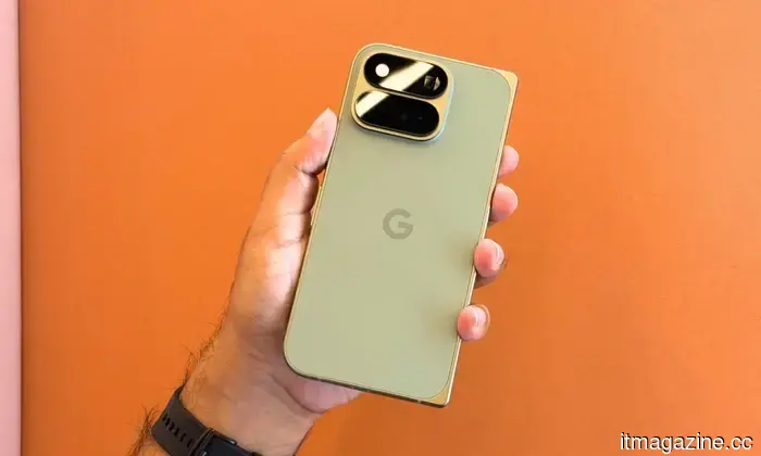 Pixel 11 Pro Fold vs. Galaxy Z Fold 8 Ultra: Google juega a lo seguro, Samsung va con todo