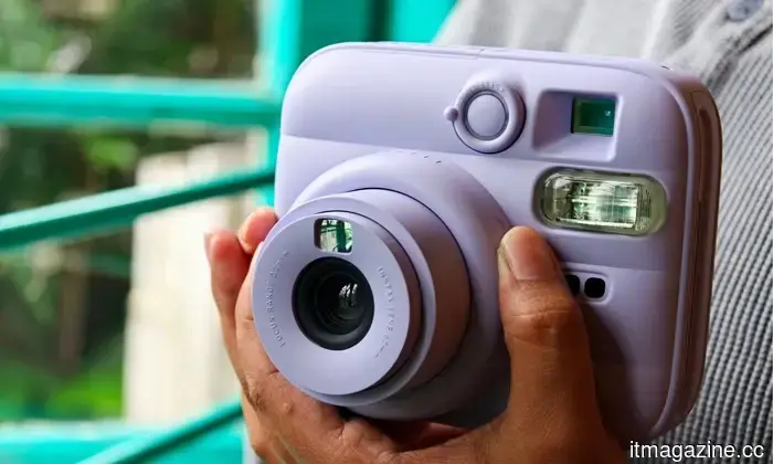 Fujifilm Instax Mini 13 review: This instant camera captivated me with its simple retro appeal.