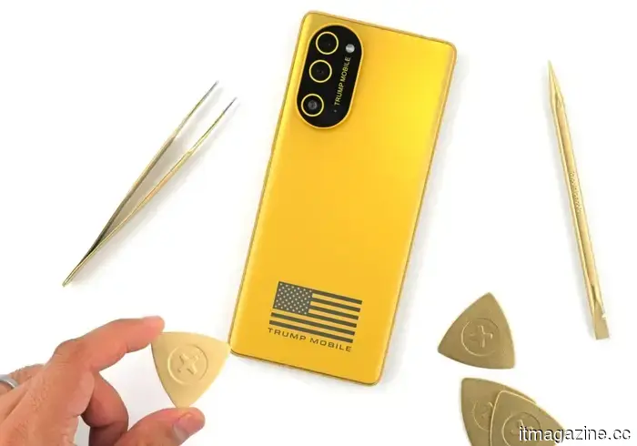 Un smontaggio umiliante conferma che il Trump Phone è solo un telefono HTC verniciato.