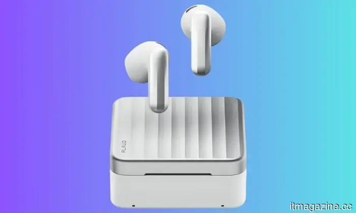 Plaud One AI earbuds have the ability to recall conversations and assist in completing tasks afterward.