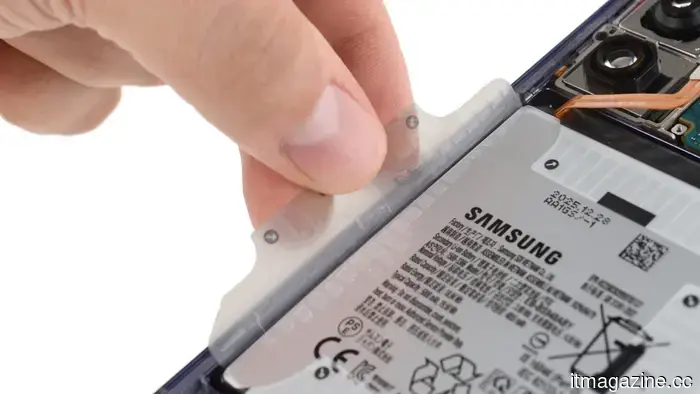 The Samsung Galaxy S26 Ultra is amazing, but issues arise when it needs repairs.