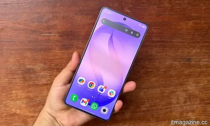 Galaxy S26 Ultra - это потрясающий телефон, но его двухлетний собрат по-прежнему отлично справляется со своими задачами для меня.