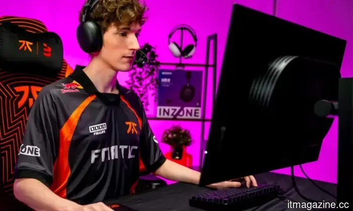 Sony's latest gaming monitor features a 720Hz refresh rate and is equipped with an OLED panel.