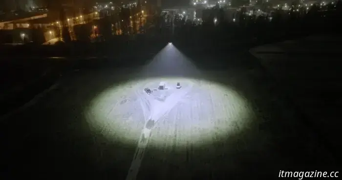 Questo drone "sole volante" è veloce da schierare e potrebbe salvare vite umane