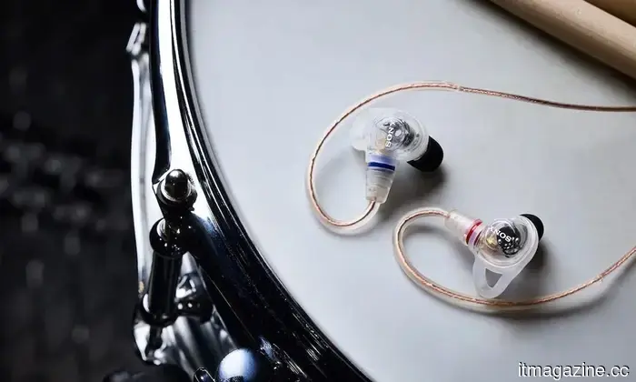 Sony torna nel mercato professionale degli IEM con l'IER-M500