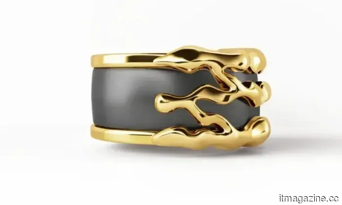 The newest update from Fitbit transforms your app into a conversational personal trainer.