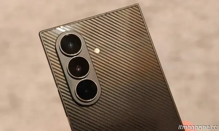 Ho usato il Galaxy TriFold e risolve un problema dei telefoni pieghevoli che non sapevo di avere.