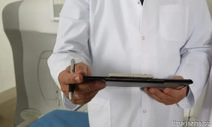The concept of AI receptionists appears to be concerning after a patient disclosed that it did not comprehend her request.