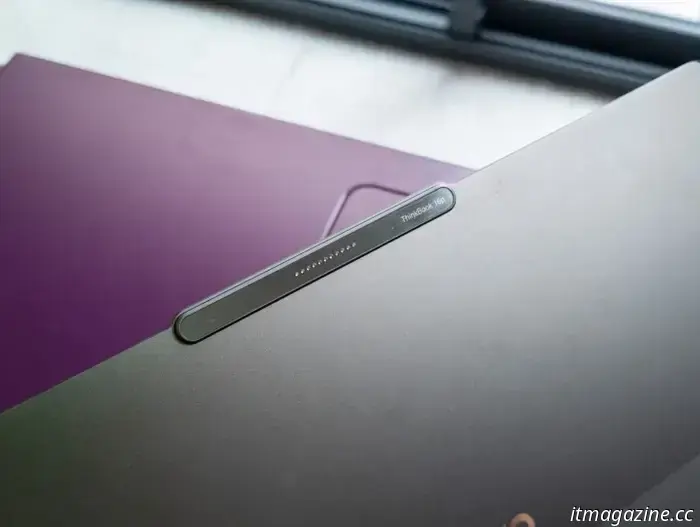 Lenovo's display concept transforms your laptop into a portable powerhouse.
