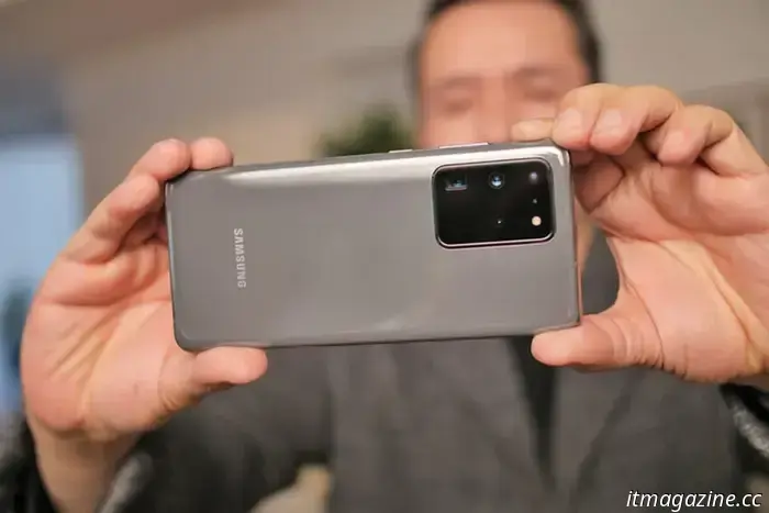 Samsung прекращает поддержку ключевого телефона, который изменил направление развития сегмента смартфонов