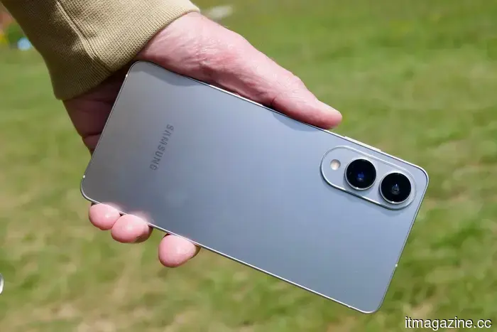 The iPhone Air is significantly surpassing sales of Samsung’s slim phone, as well as Apple’s discontinued Plus model.