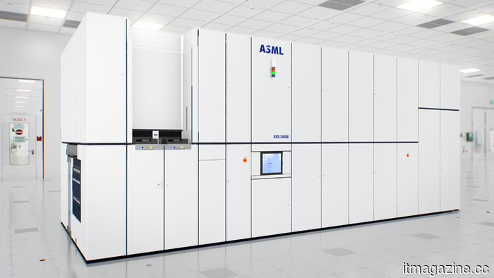 Gli Stati Uniti affermano che uno strumento per chip ASML si trova in Cina. ASML lo nega.