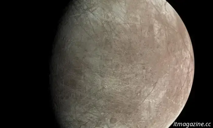 La nave espacial Europa Clipper toma imágenes térmicas frías de Marte
