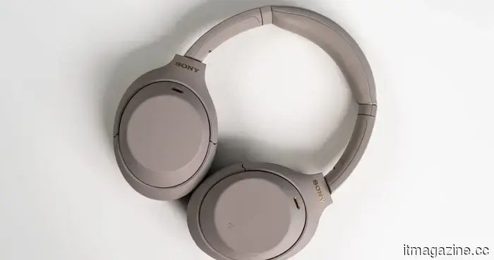 Sony is launching two new budget-friendly headphones with additional color choices.