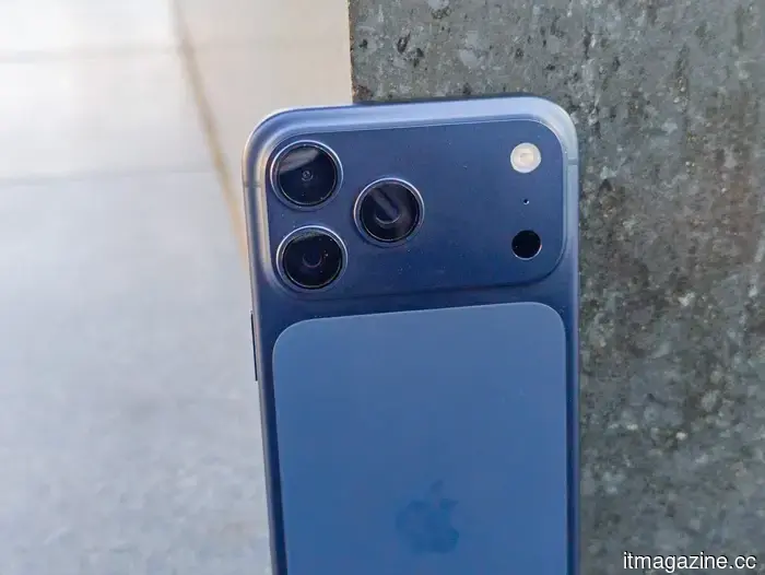 Apple has set a September 9 event to unveil new iPhones and other products.