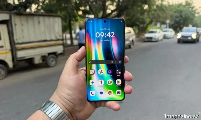 Motorola has finally created a true flagship device – and it took them several years to achieve this.