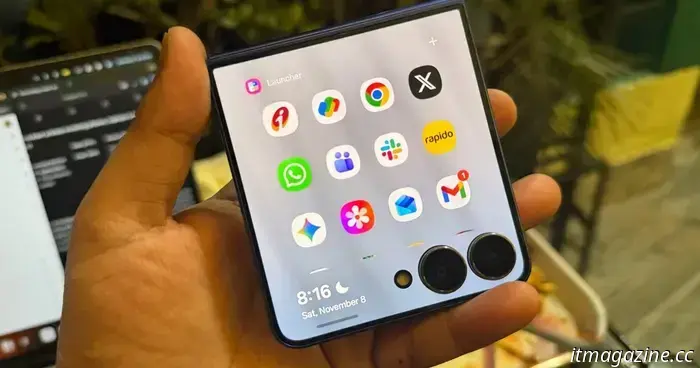Samsung está considerando usar el chip Exynos 2600 en el Galaxy Z Flip 8, con el objetivo de mejorar el rendimiento de la IA, reducir costos y fortalecer su negocio de semiconductores.