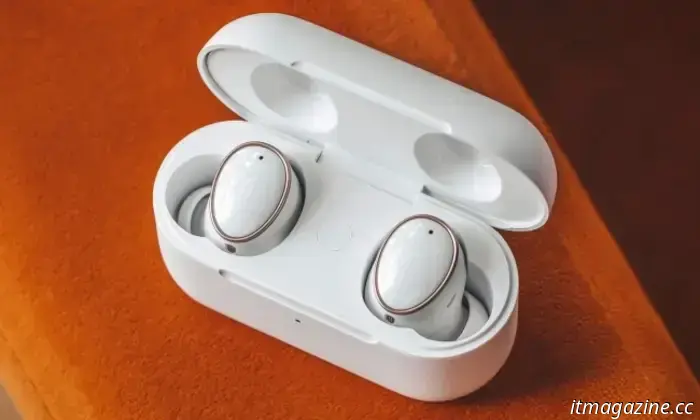 Campfire Audio sta riportando wired con i suoi nuovi auricolari Axion USB-C ad alta risoluzione
