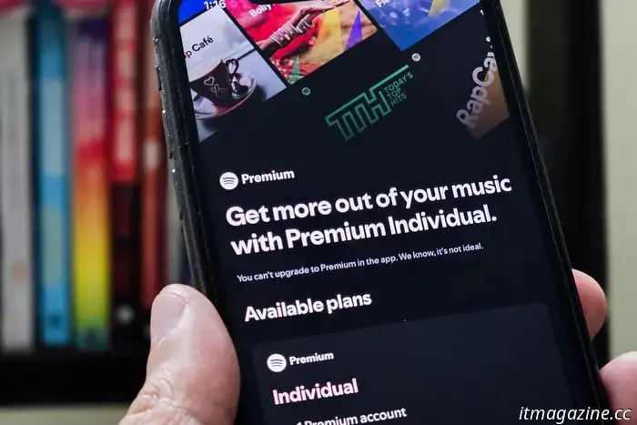 Apple reduces App Store fees, yet experts advise caution regarding new pricing guidelines in the U.S.