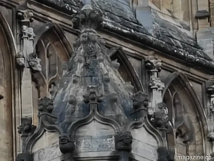 OnePlus 15R review: it may not be eye-catching, but it excels in one important aspect more than any other phone I've evaluated.