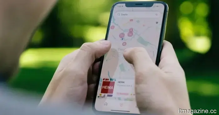 Apple Maps ha comenzado a colocar negocios patrocinados en la parte superior de los resultados de búsqueda.