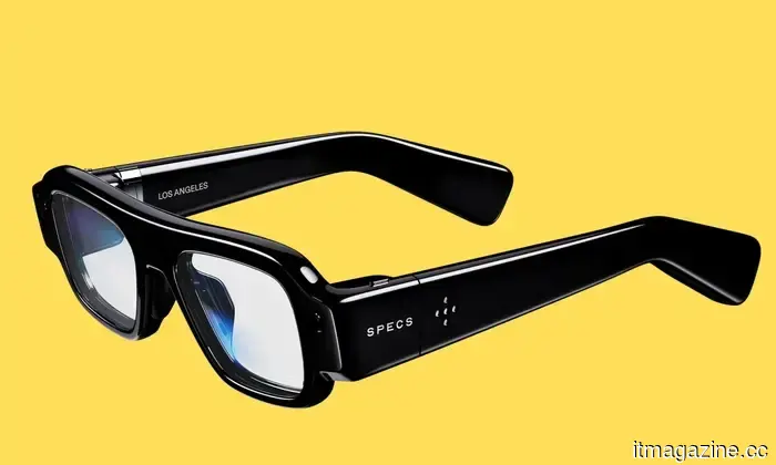 Snap has unveiled its SPECS AR glasses, which surprisingly have a stylish design and come with a high price tag.