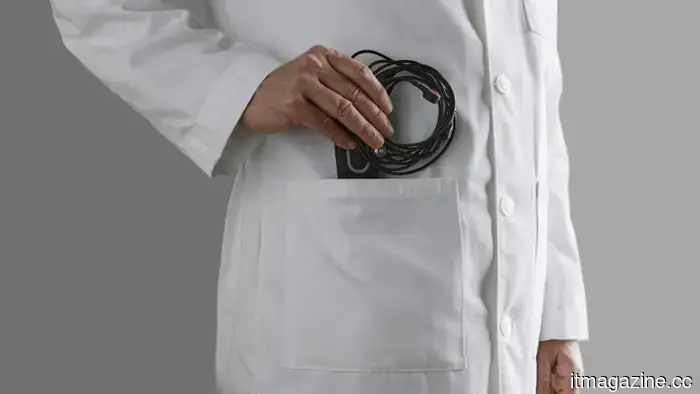 AliveCor’s Kardia 12L has received its CE marking.