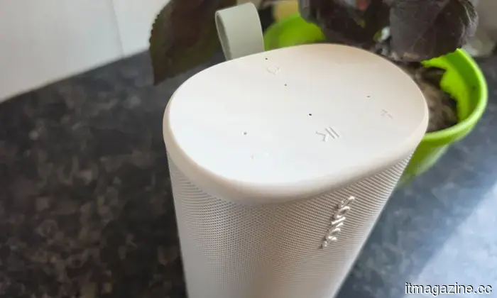 Sonos Play review: A perfect portable speaker that I can’t resist using.
