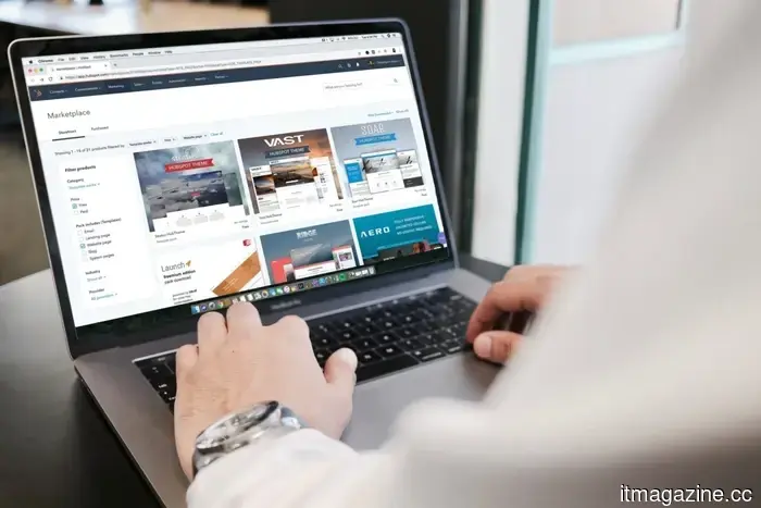 Your hard drive is revealing your browsing habits, and websites are able to detect it.