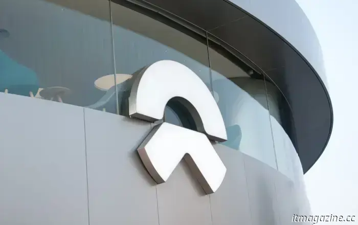 NIO is the newest Chinese car manufacturer to venture into the robotics industry.