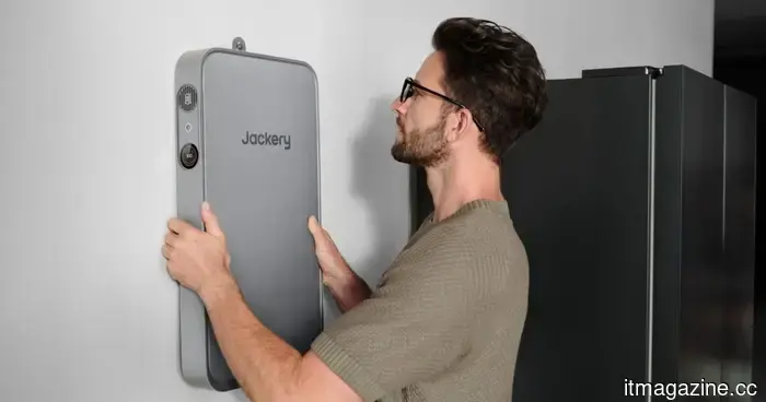Jackery’s FridgeGuard is currently the thinnest backup battery available for refrigerators.