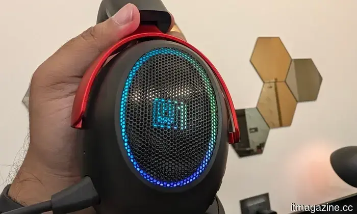 Recensione di Epomaker GX1: Questo auricolare da gioco da $50 non dovrebbe essere così buono