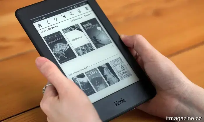 Los antiguos propietarios de Kindle se están rebelando contra el cierre del soporte de Amazon con el jailbreak.