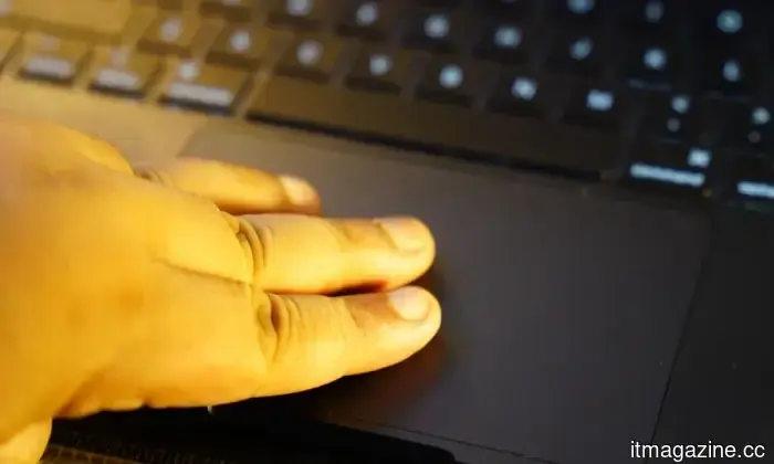 After 25 years, I transitioned from Windows to Mac, and it was the trackpad that won me over.