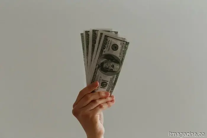 TikTok может вскоре позволить вам отправлять деньги прямо через личные сообщения.