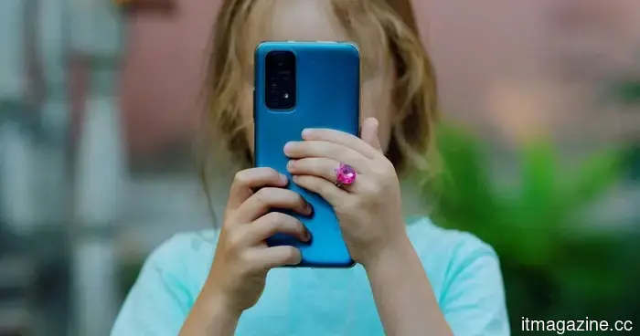 A report indicates that Instagram and WhatsApp have the highest number of sextortion reports, while iMessage is being used as a tool against adolescents.