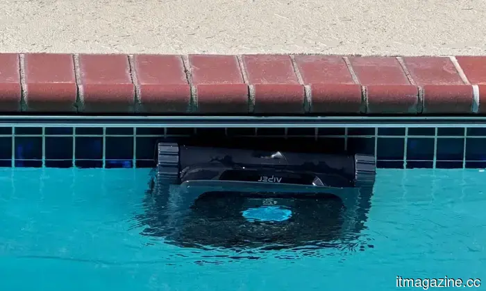 Aiper Scuba V3 Review: At last, a pool robot that truly has intelligence.
