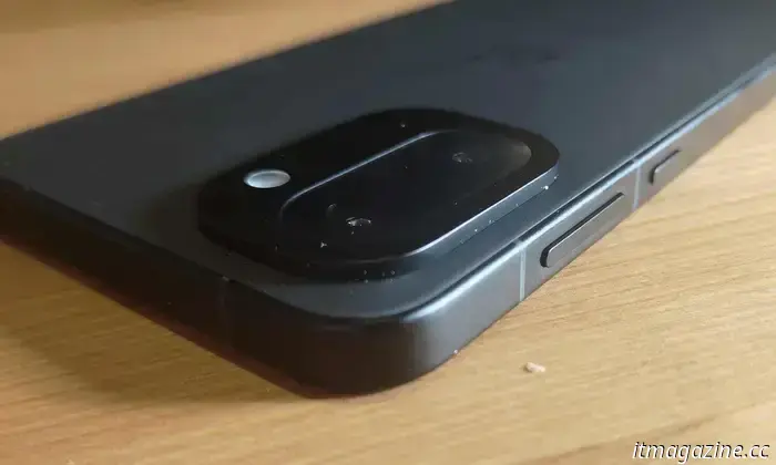 Следующий смартфон OnePlus может превзойти суммарную ёмкость аккумуляторов лучших смартфонов Samsung и Apple.