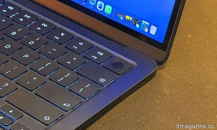 After 25 years, I transitioned from Windows to Mac, and it was the trackpad that won me over.