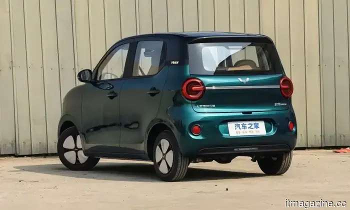 Questa EV cinese da $8.000 si ispira alla Mini Cooper e offre un'autonomia EV rispettabile.
