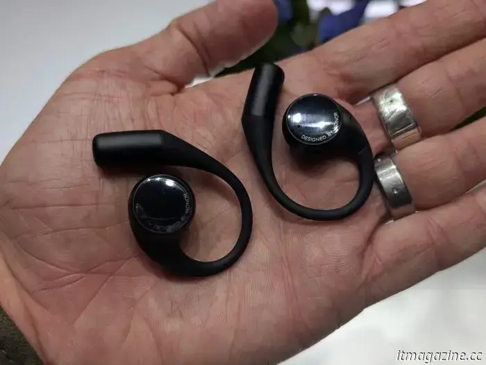 The Honor Earbuds Open may have convinced me to embrace the open-ear style.