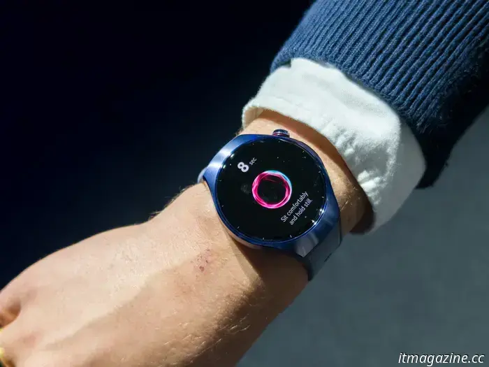 I evaluated the Huawei Watch 5, and here's why Health Glance is essential for every watch.