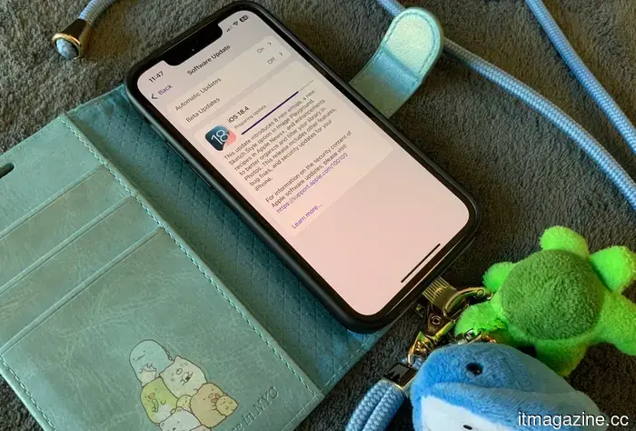 Apple reports that Lockdown Mode successfully prevented spyware attacks without any issues.