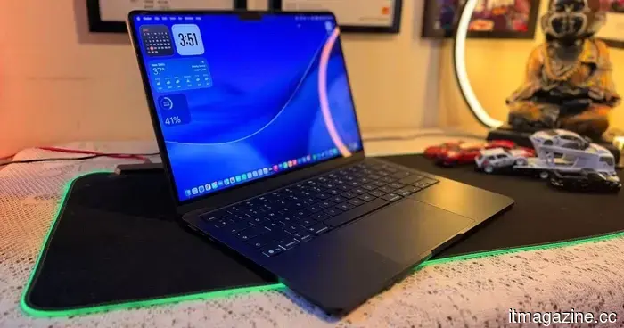 After 25 years, I transitioned from Windows to Mac, and it was the trackpad that won me over.