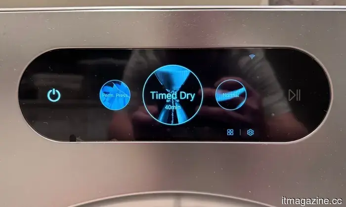 LG SIGNATURE DLEX9900S review: An impressive, beautifully designed dryer with one notable AI-related caveat.
