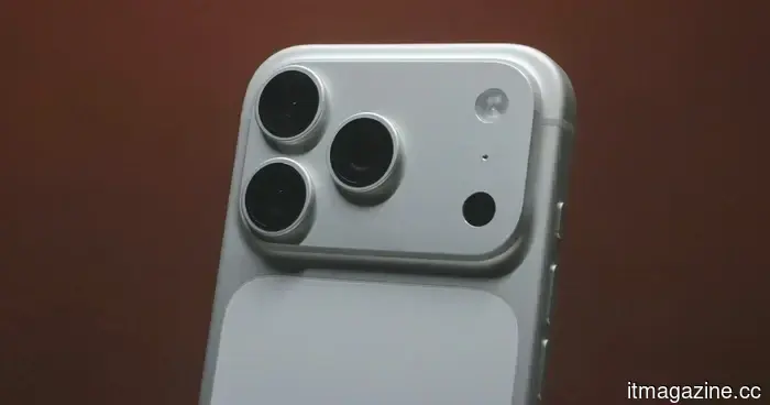 El truco de IA en dos etapas puede finalmente solucionar la lucha con la baja iluminación de las cámaras de los smartphones.